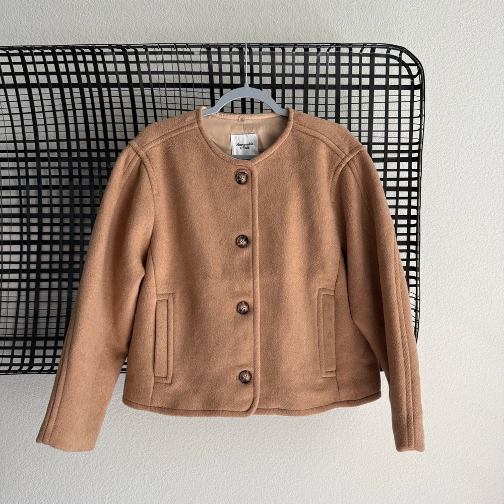 Abercrombie & Fitch Camel Blazer